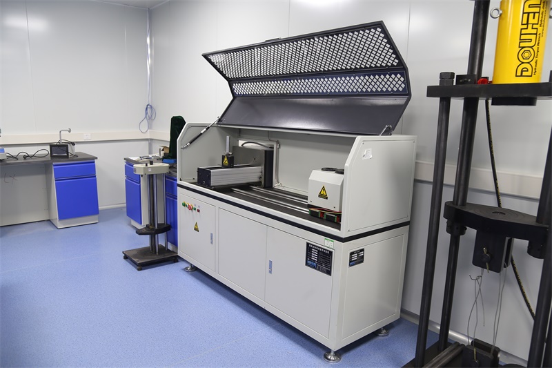 力學(xué)校準實驗室(圖8)